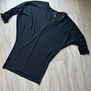 Bisou Bisou Black Zipper Detail Top - Women's Size L